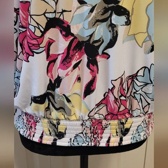 White House Black Market WHBM Multicolor Floral Blouse  SIZE M - Picture 4 of 11